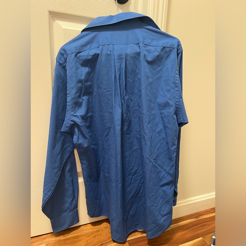 Van Heusen Fitted Satin Stripe Shirt in Blue